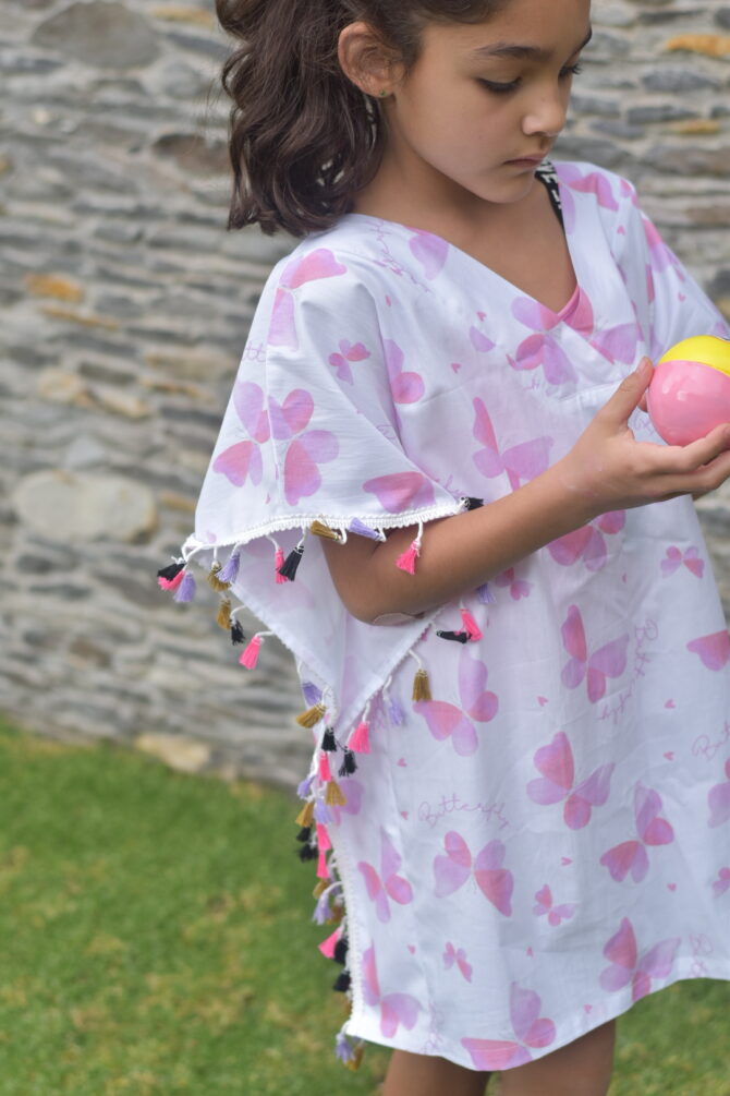 close up of girl with kaftan